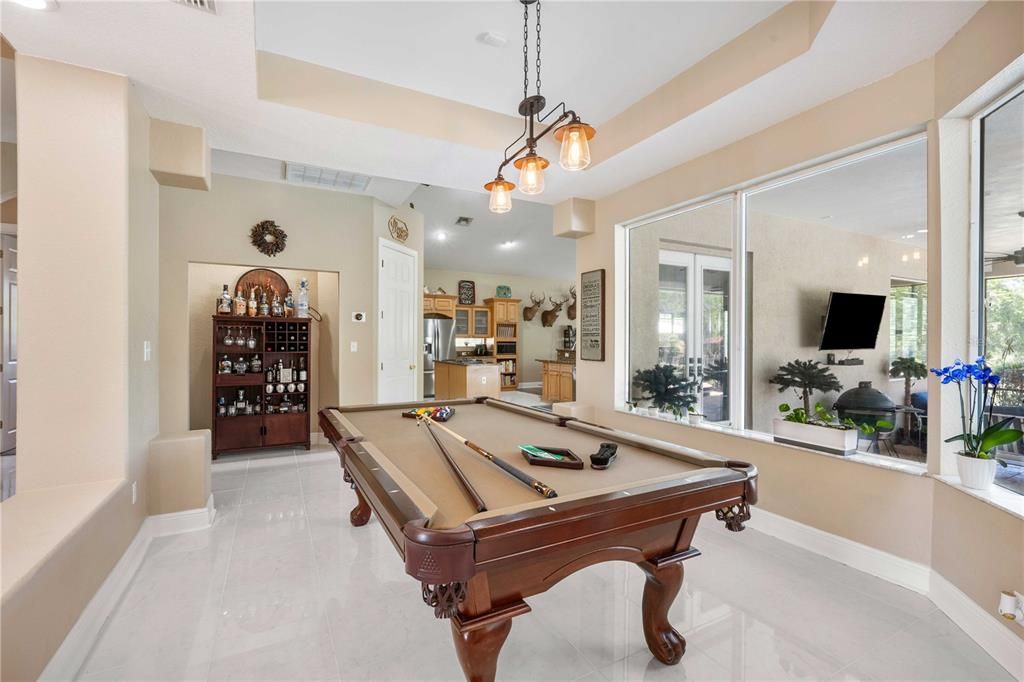 En Venta: $1,395,000 (4 camas, 3 baños, 3769 Pies cuadrados)