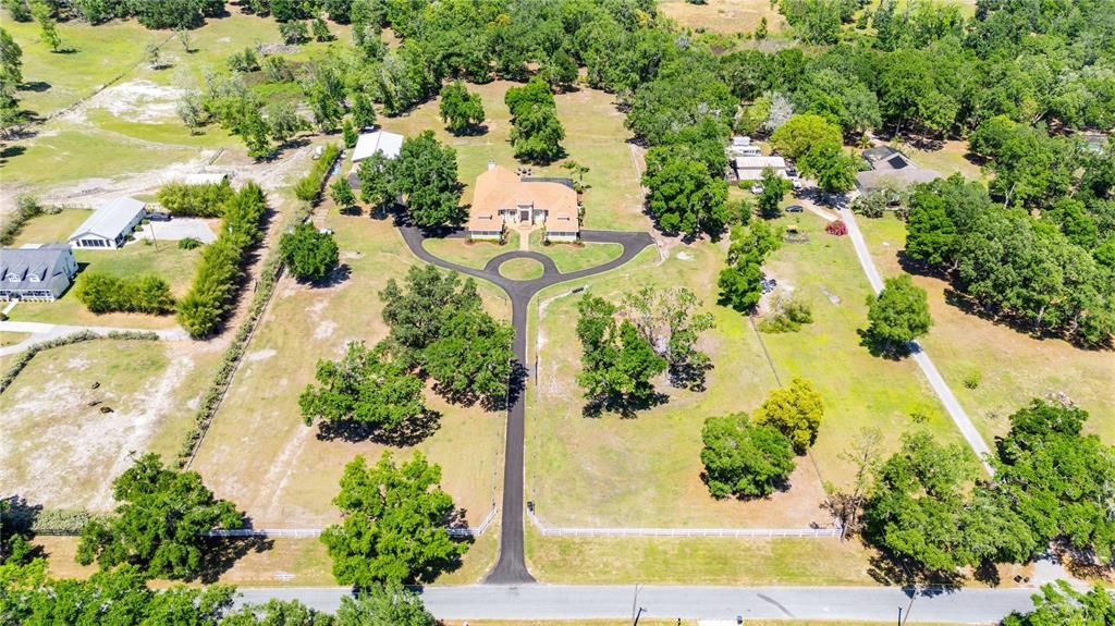 En Venta: $1,395,000 (4 camas, 3 baños, 3769 Pies cuadrados)