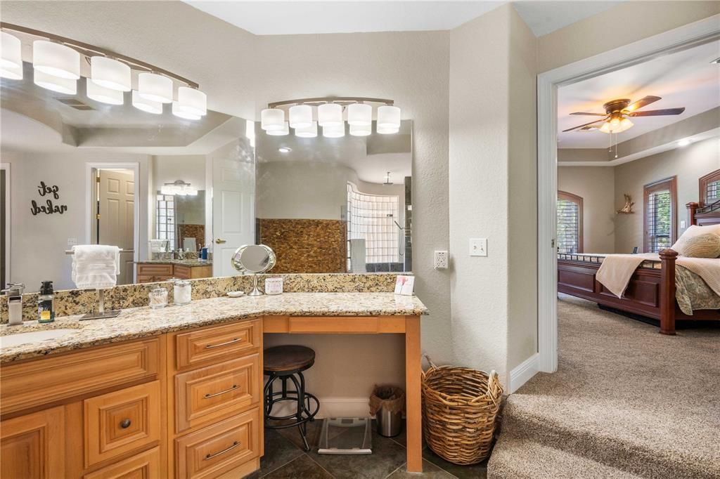 En Venta: $1,395,000 (4 camas, 3 baños, 3769 Pies cuadrados)