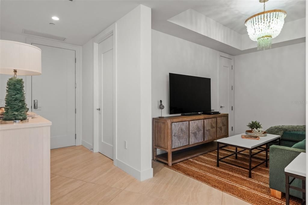 For Sale: $2,099,000 (2 beds, 3 baths, 2185 Square Feet)