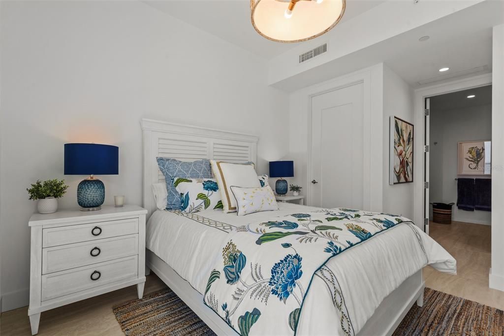 For Sale: $2,099,000 (2 beds, 3 baths, 2185 Square Feet)