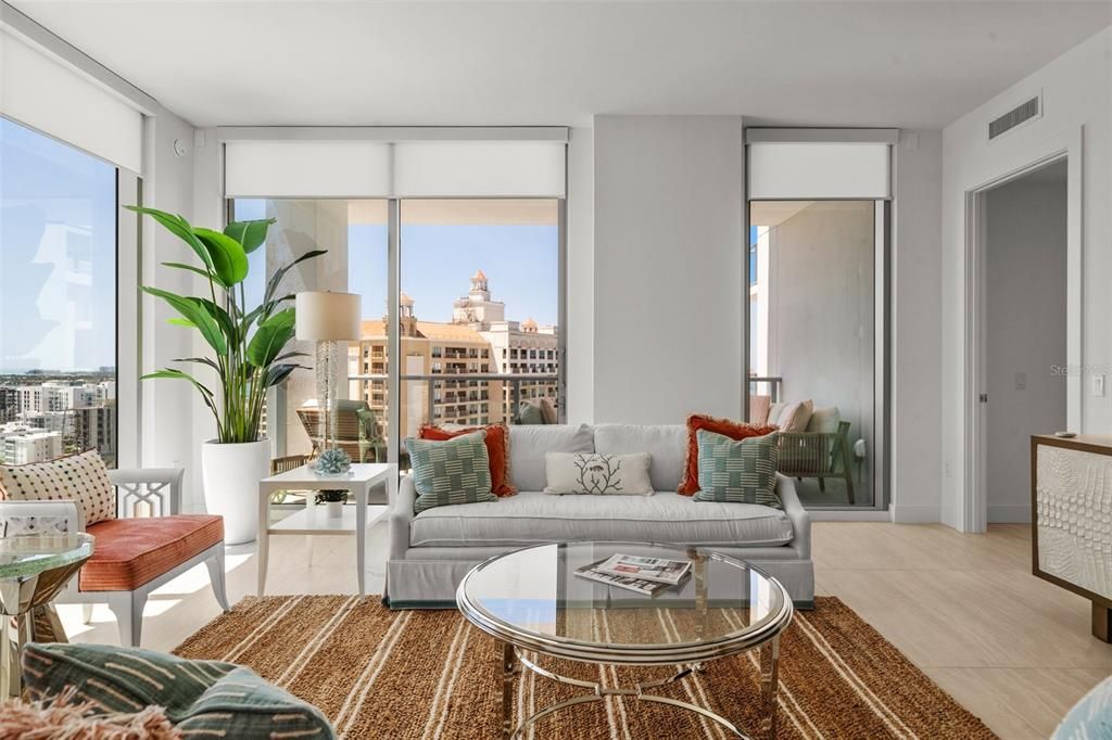 For Sale: $2,099,000 (2 beds, 3 baths, 2185 Square Feet)