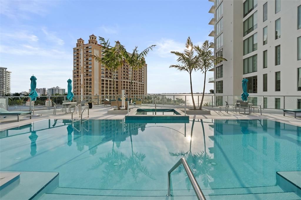 For Sale: $2,099,000 (2 beds, 3 baths, 2185 Square Feet)