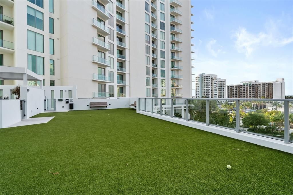 For Sale: $2,099,000 (2 beds, 3 baths, 2185 Square Feet)