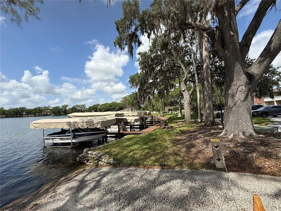 待售: $195,000 (2 贝兹, 2 浴室, 956 平方英尺)