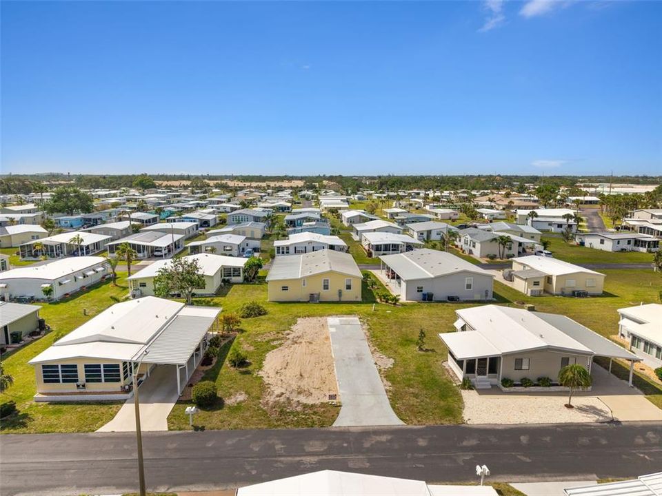 En Venta: $72,000 (0.10 acres)