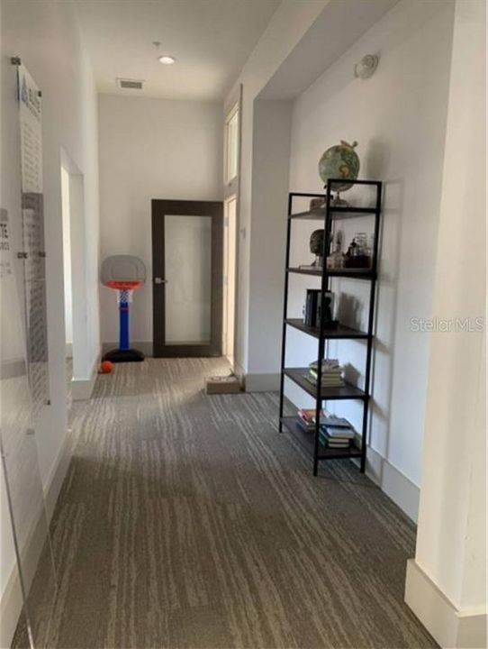 На продажу: $25,200 (0 спален, 0 ванн, 6132 Квадратных фут)