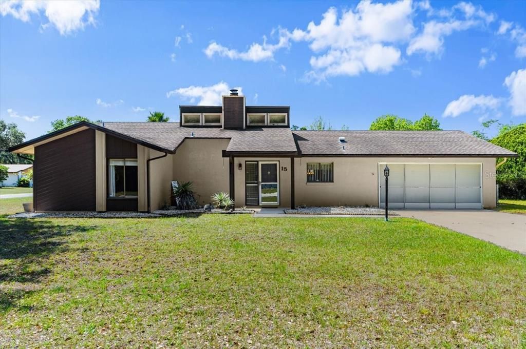 Vendido Recientemente: $245,000 (2 camas, 2 baños, 1258 Pies cuadrados)