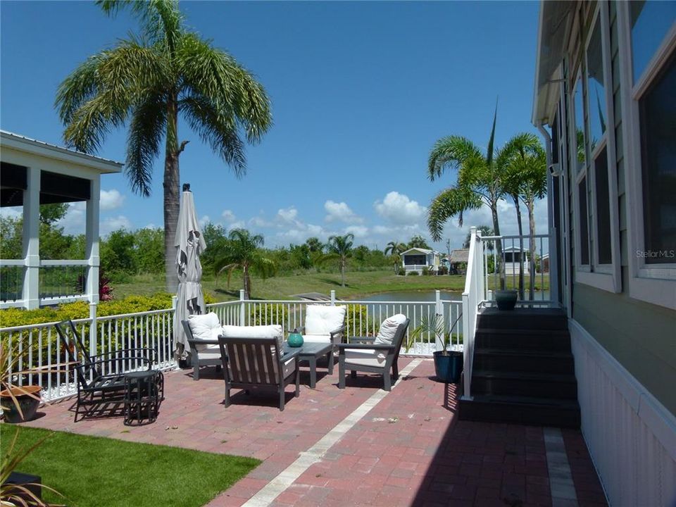 待售: $345,000 (1 贝兹, 1 浴室, 515 平方英尺)