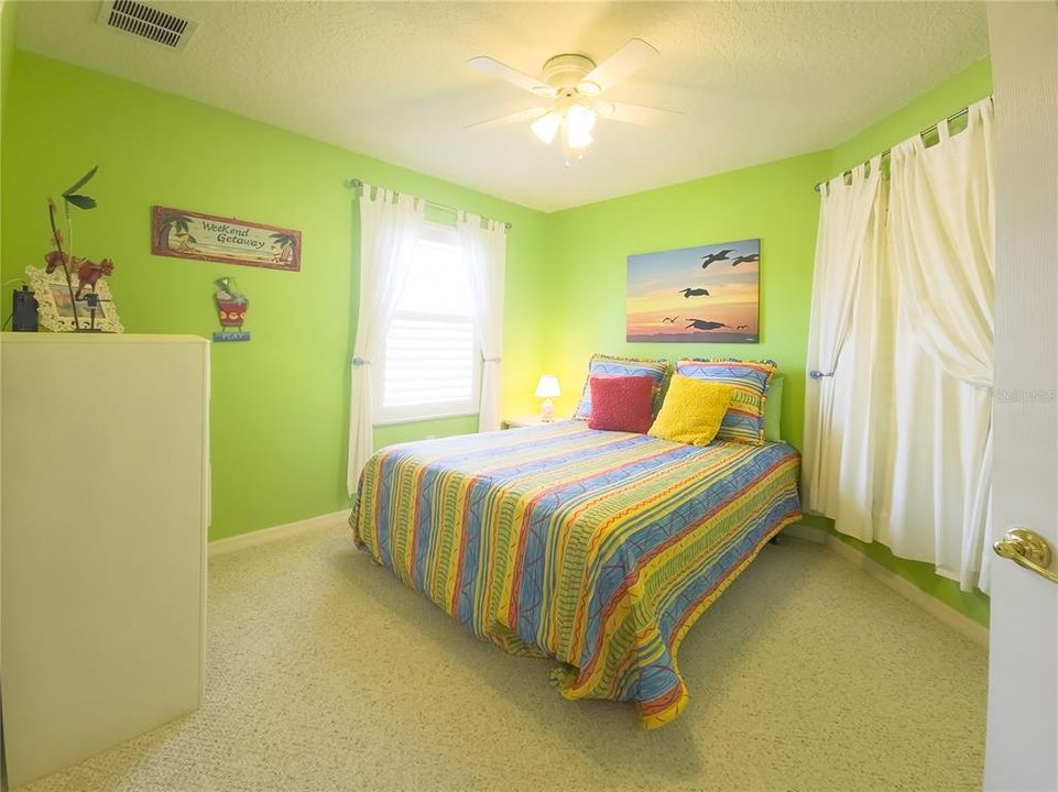 For Sale: $480,000 (3 beds, 2 baths, 1712 Square Feet)