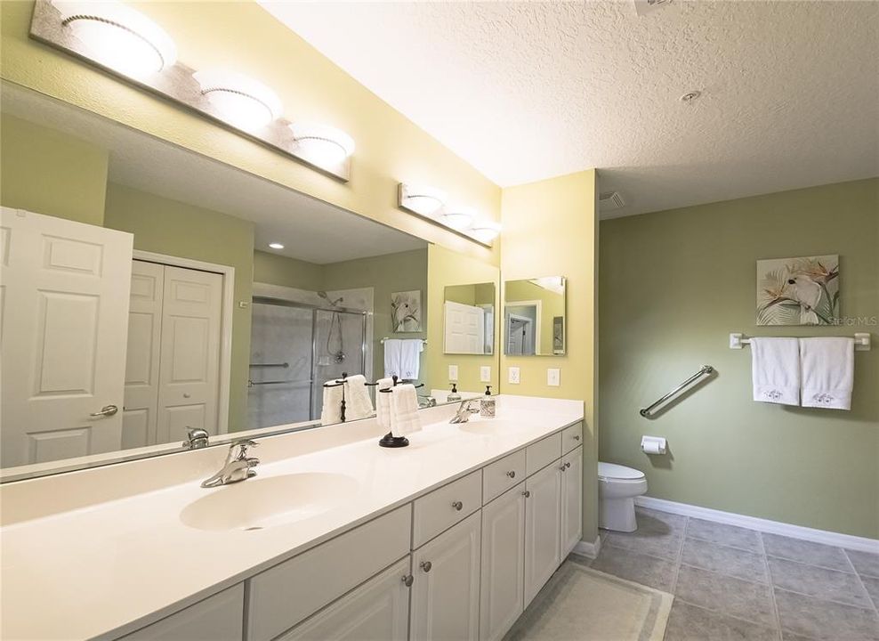 For Sale: $480,000 (3 beds, 2 baths, 1712 Square Feet)