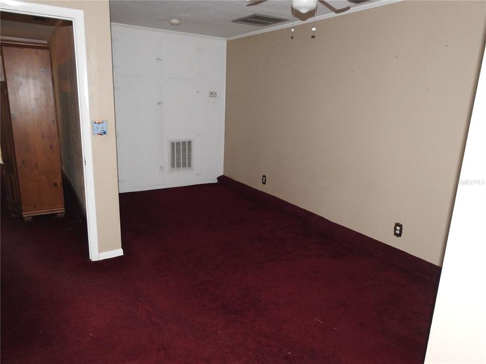 На продажу: $597,900 (0 спален, 0 ванн, 2330 Квадратных фут)