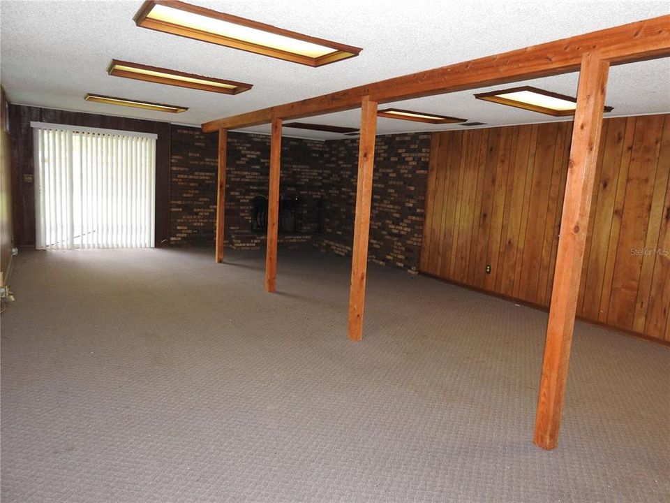 На продажу: $597,900 (0 спален, 0 ванн, 2330 Квадратных фут)