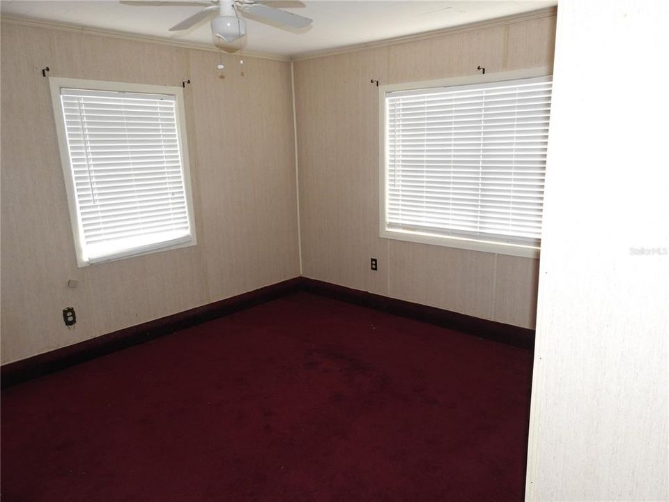 На продажу: $597,900 (0 спален, 0 ванн, 2330 Квадратных фут)