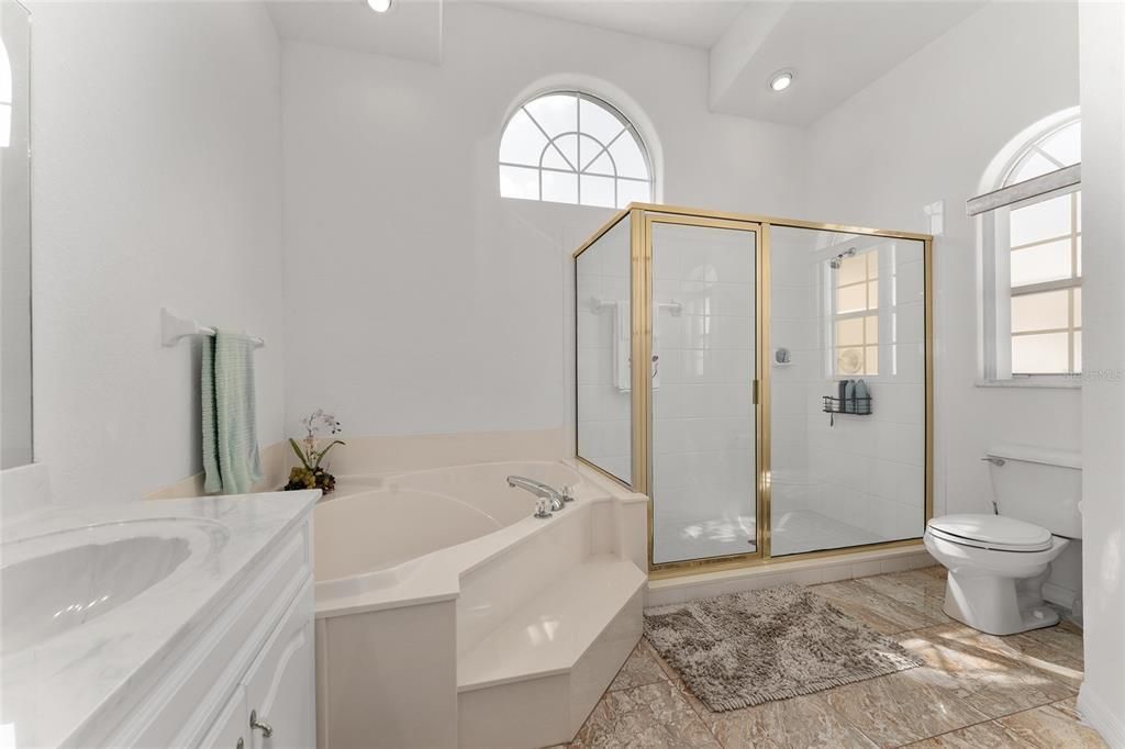 待售: $679,000 (3 贝兹, 3 浴室, 2637 平方英尺)