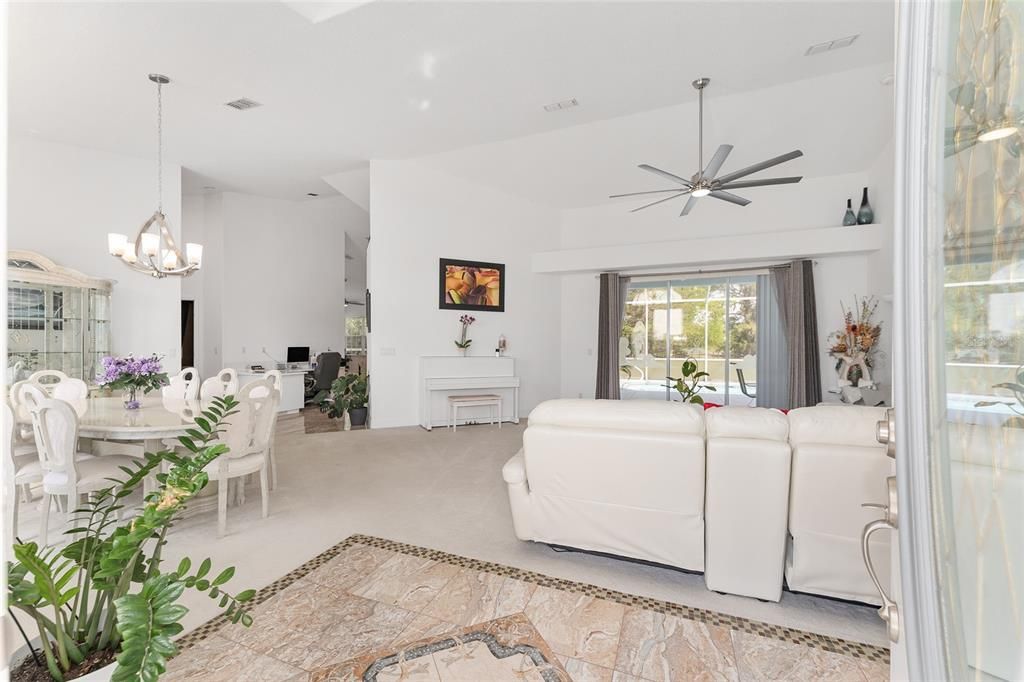 待售: $679,000 (3 贝兹, 3 浴室, 2637 平方英尺)