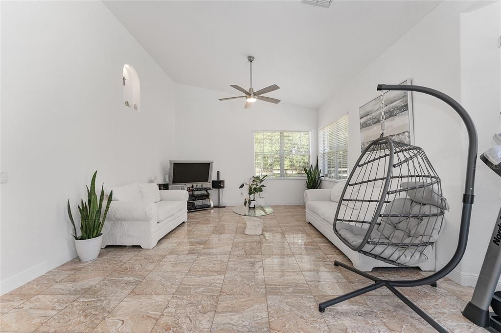 待售: $679,000 (3 贝兹, 3 浴室, 2637 平方英尺)