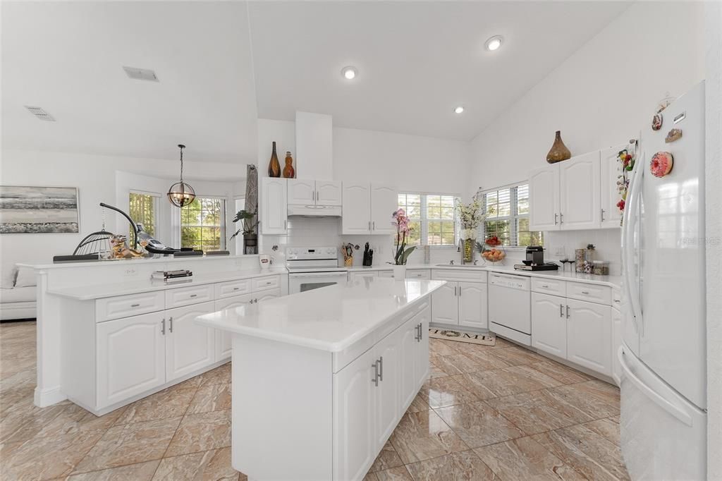 待售: $679,000 (3 贝兹, 3 浴室, 2637 平方英尺)