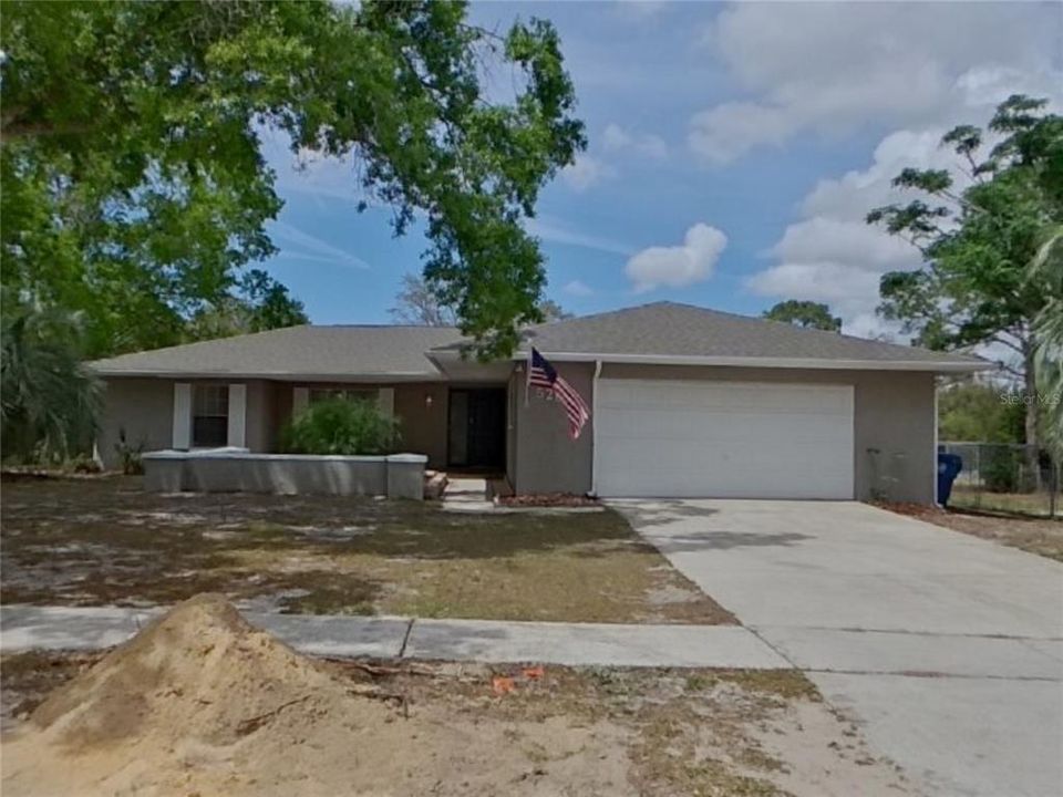 最近租的: $1,949 (3 贝兹, 2 浴室, 1528 平方英尺)