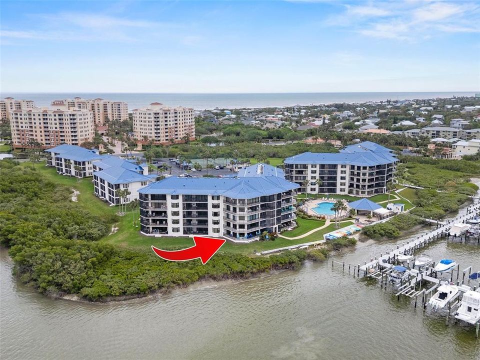 Recently Sold: $975,000 (3 beds, 2 baths, 1792 Square Feet)