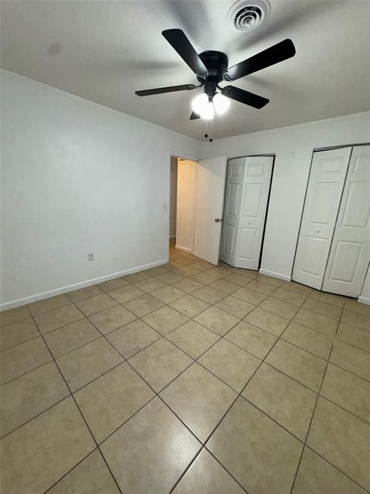 В аренду: $1,229 (2 спален, 1 ванн, 1028 Квадратных фут)