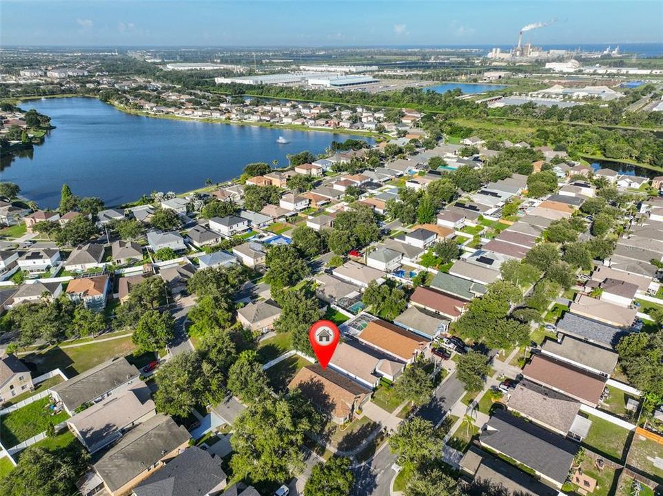 For Sale: $350,000 (4 beds, 3 baths, 1808 Square Feet)