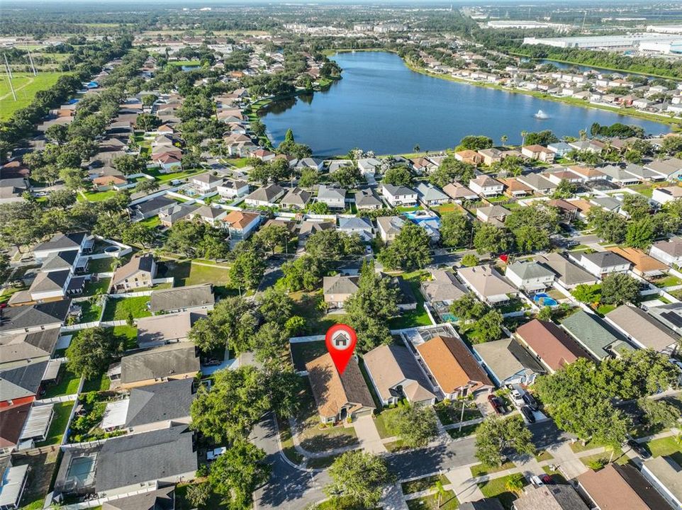 For Sale: $350,000 (4 beds, 3 baths, 1808 Square Feet)