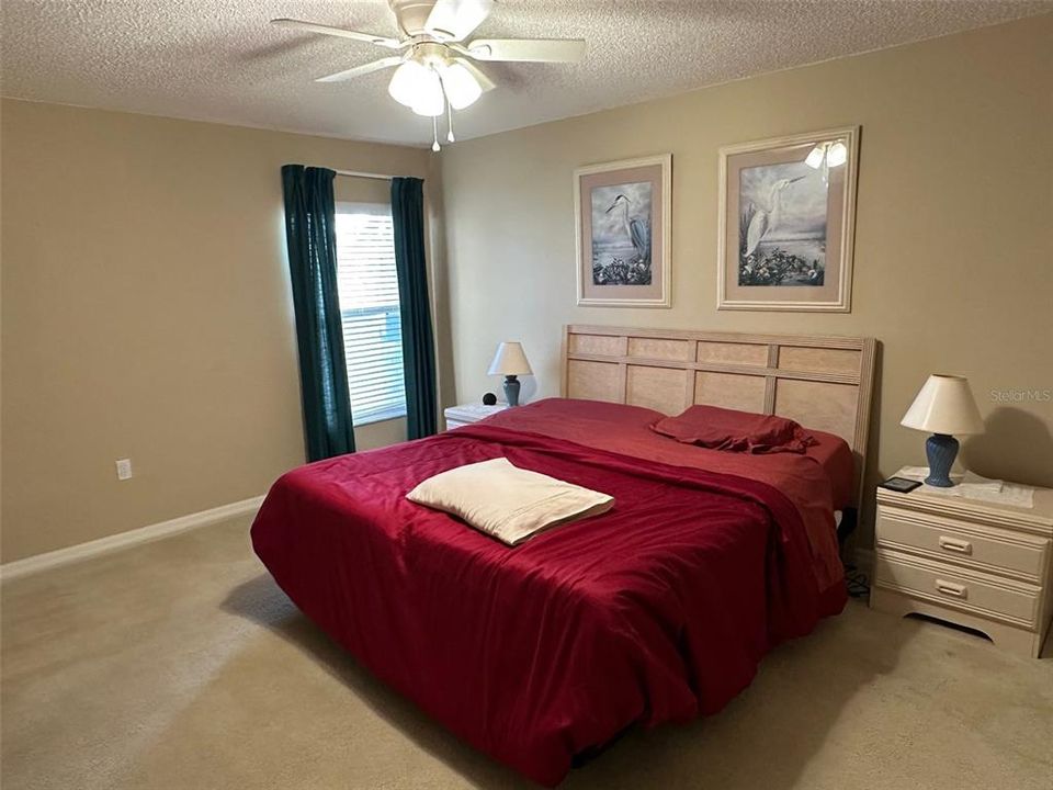 For Rent: $2,100 (3 beds, 2 baths, 2071 Square Feet)