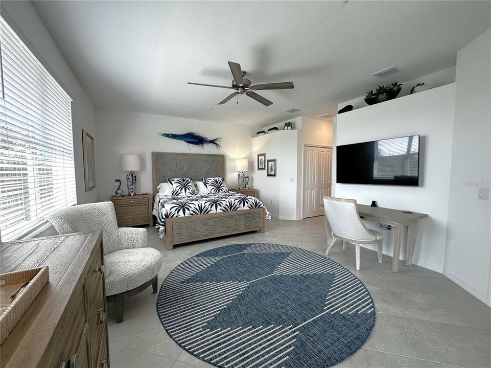 For Rent: $3,000 (3 beds, 2 baths, 2110 Square Feet)