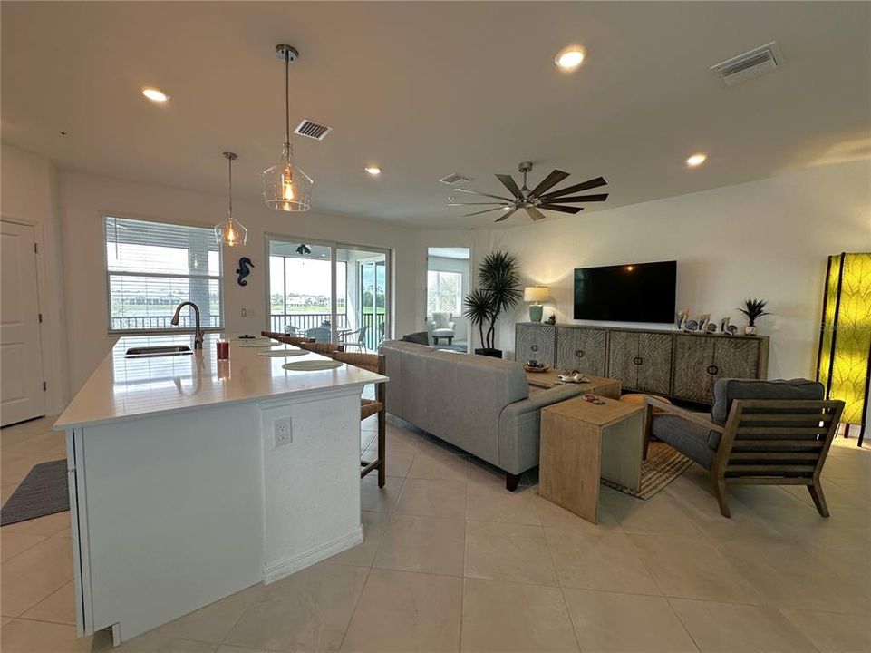 For Rent: $3,000 (3 beds, 2 baths, 2110 Square Feet)