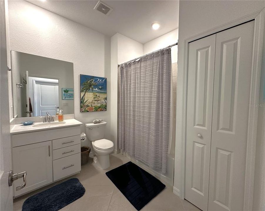 For Rent: $3,000 (3 beds, 2 baths, 2110 Square Feet)