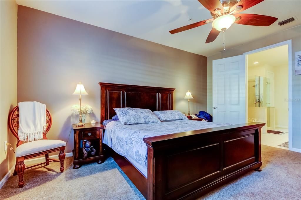 For Sale: $409,000 (2 beds, 2 baths, 1730 Square Feet)