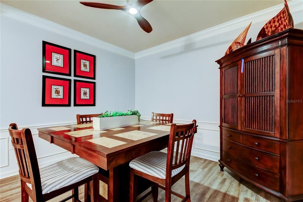 For Sale: $409,000 (2 beds, 2 baths, 1730 Square Feet)