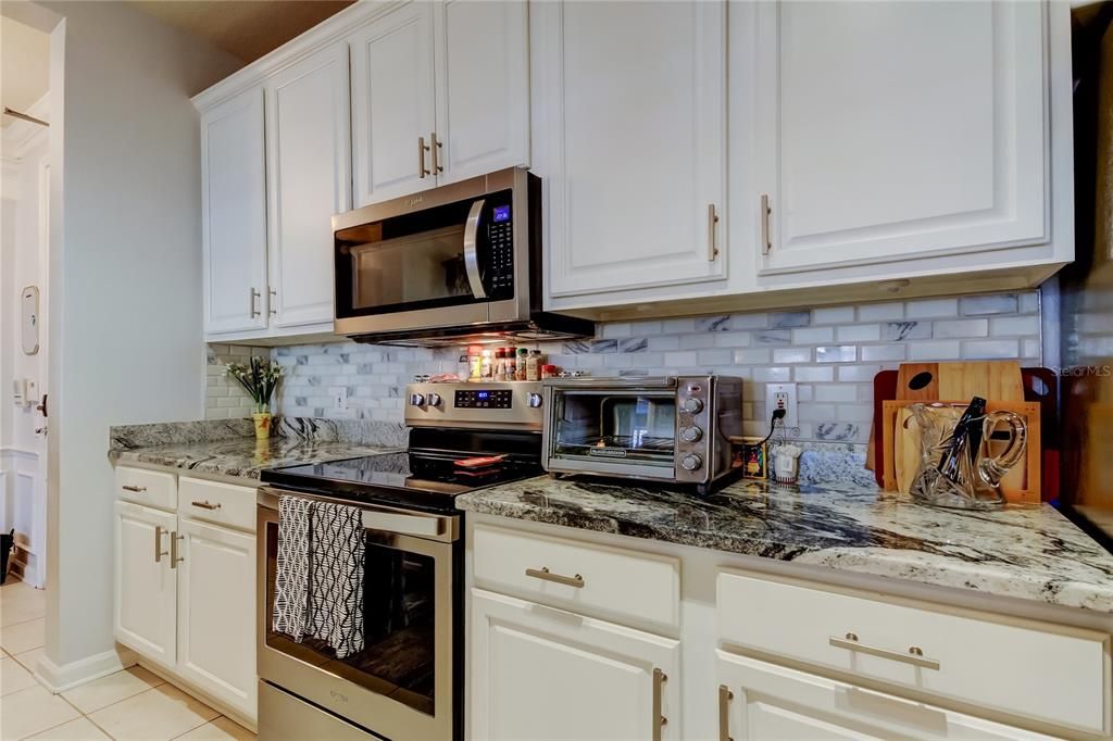 For Sale: $409,000 (2 beds, 2 baths, 1730 Square Feet)