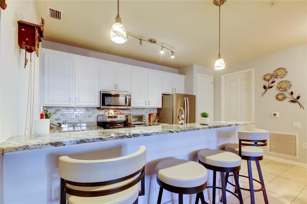 For Sale: $409,000 (2 beds, 2 baths, 1730 Square Feet)