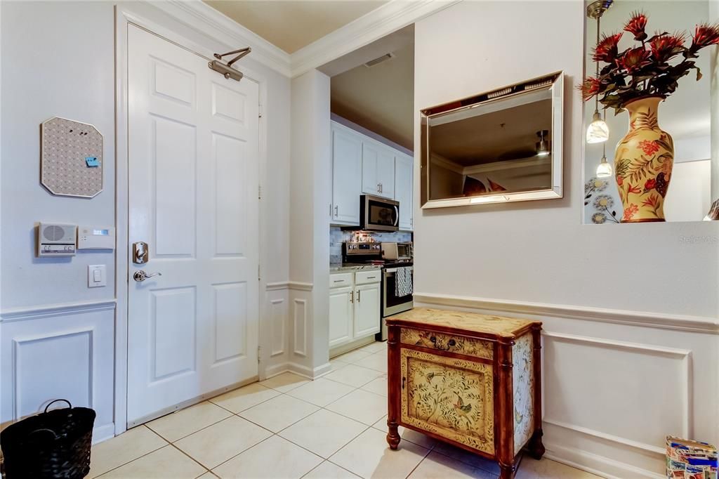 For Sale: $409,000 (2 beds, 2 baths, 1730 Square Feet)