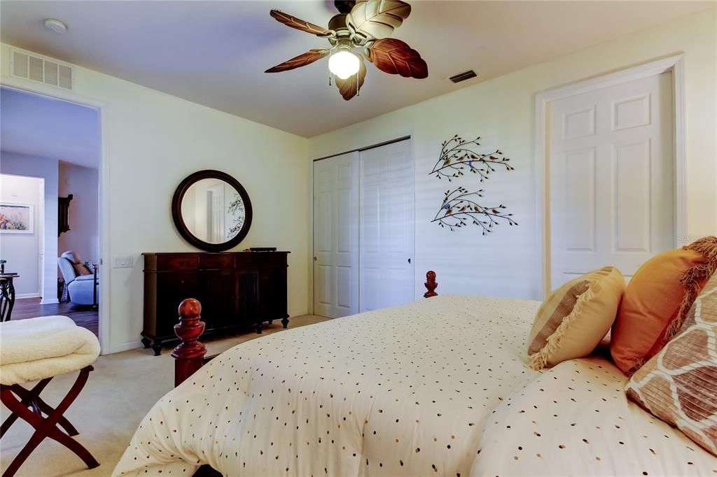 For Sale: $409,000 (2 beds, 2 baths, 1730 Square Feet)