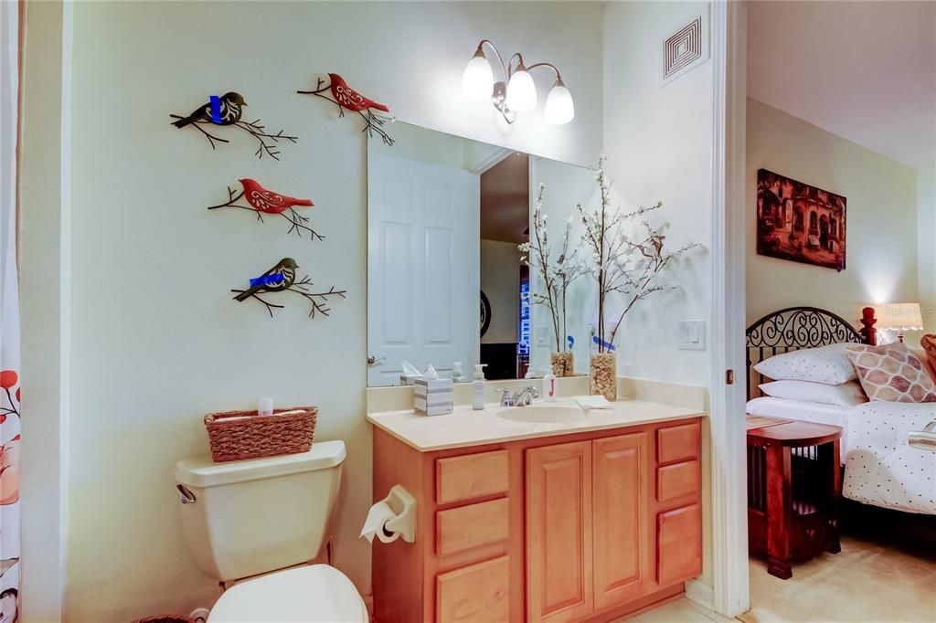 For Sale: $409,000 (2 beds, 2 baths, 1730 Square Feet)