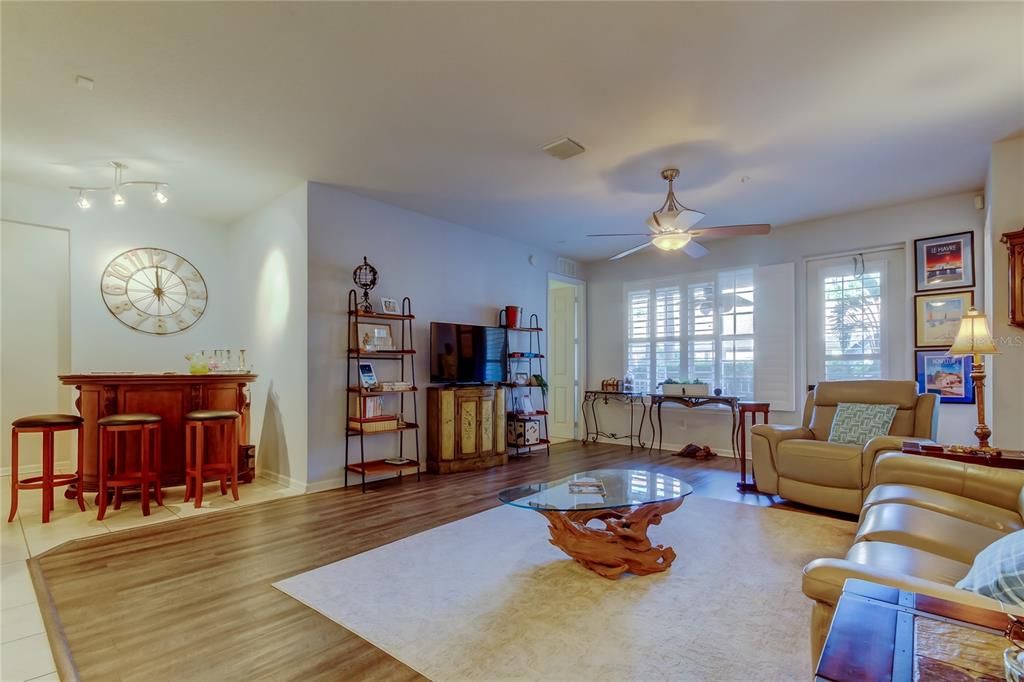 For Sale: $409,000 (2 beds, 2 baths, 1730 Square Feet)