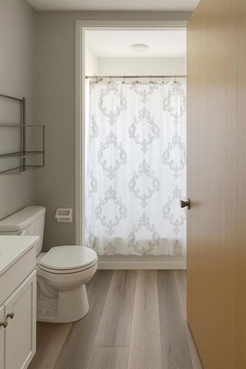 合同活跃: $1,950 (3 贝兹, 3 浴室, 1434 平方英尺)