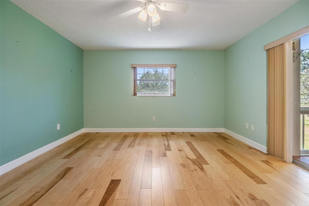 Activo con contrato: $145,000 (2 camas, 2 baños, 1170 Pies cuadrados)