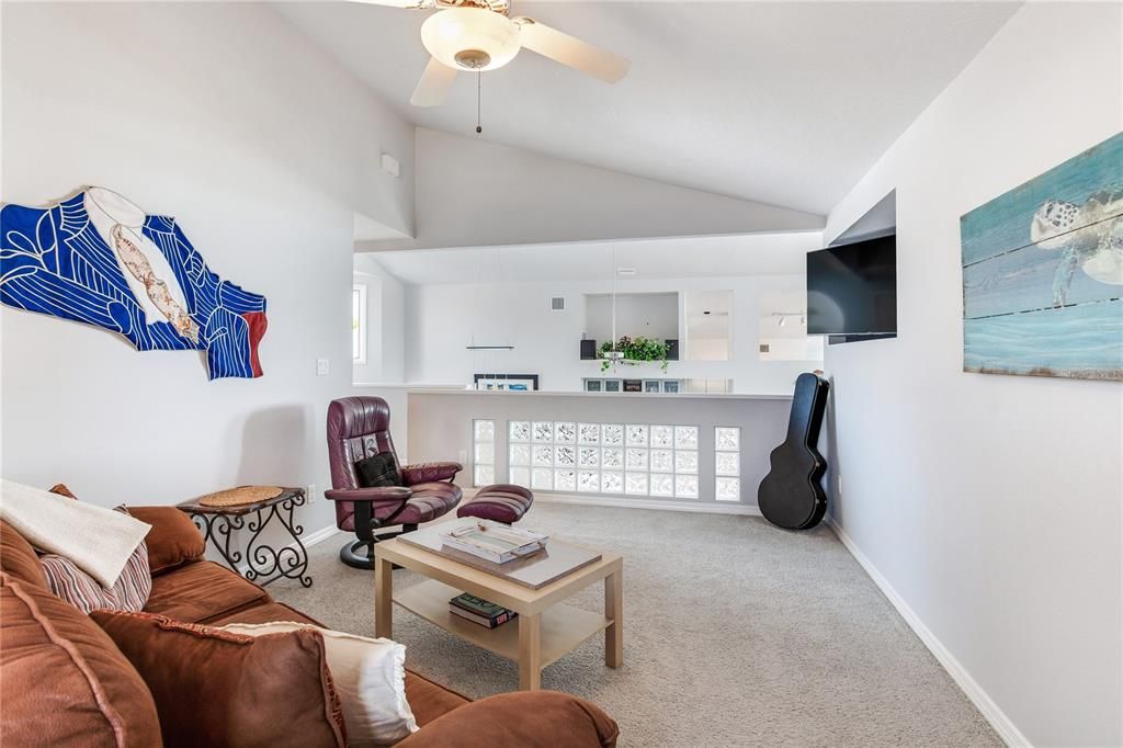 For Sale: $1,649,000 (3 beds, 3 baths, 2541 Square Feet)