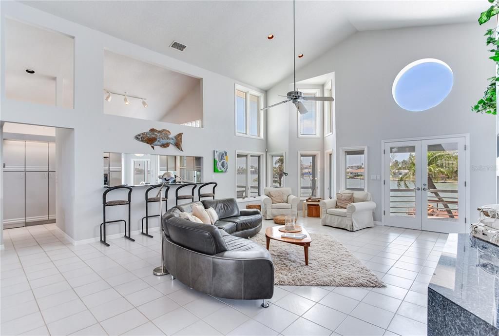 For Sale: $1,649,000 (3 beds, 3 baths, 2541 Square Feet)