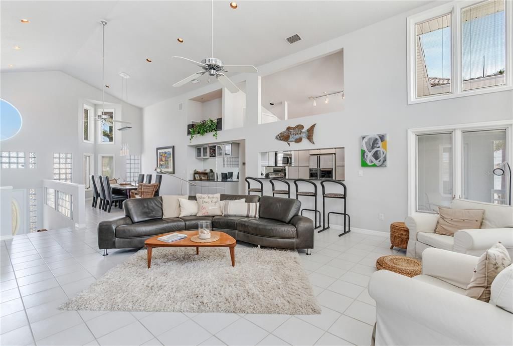 For Sale: $1,649,000 (3 beds, 3 baths, 2541 Square Feet)