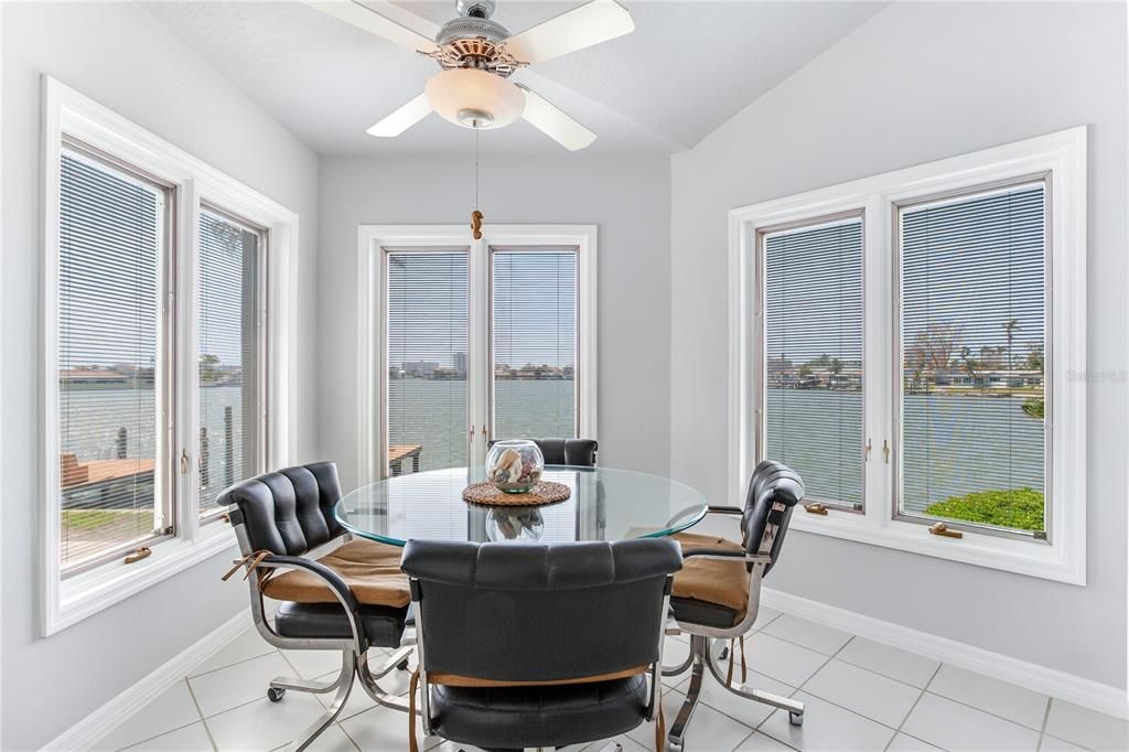 For Sale: $1,649,000 (3 beds, 3 baths, 2541 Square Feet)