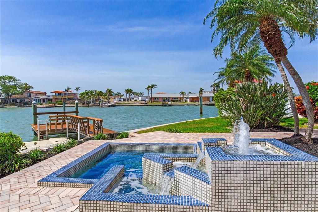 For Sale: $1,649,000 (3 beds, 3 baths, 2541 Square Feet)