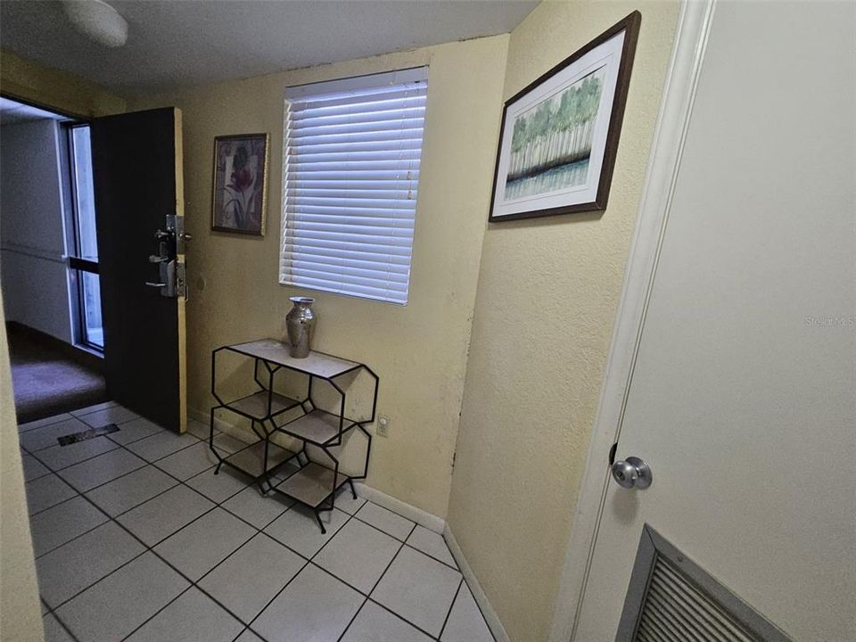 Activo con contrato: $229,000 (2 camas, 2 baños, 578 Pies cuadrados)