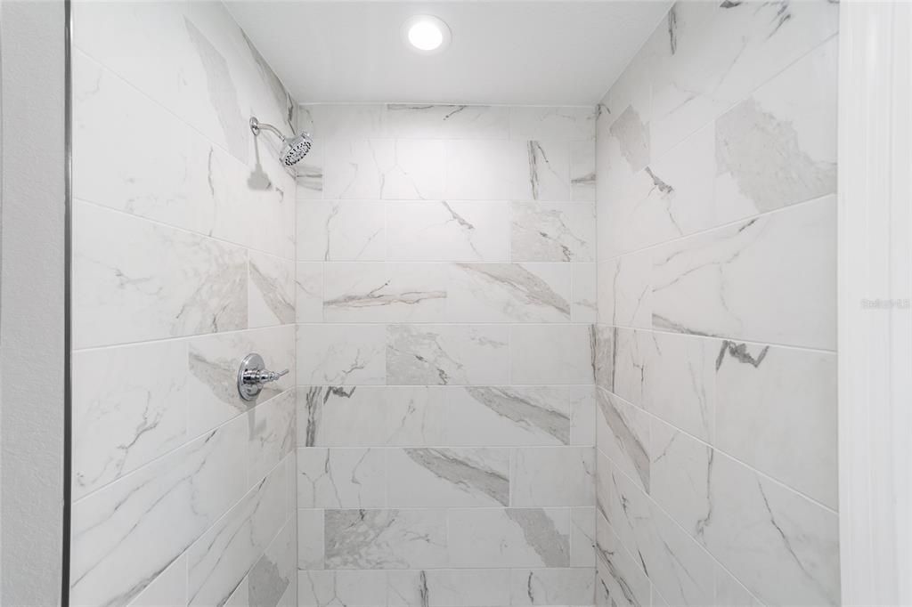 待售: $257,000 (3 贝兹, 2 浴室, 1475 平方英尺)