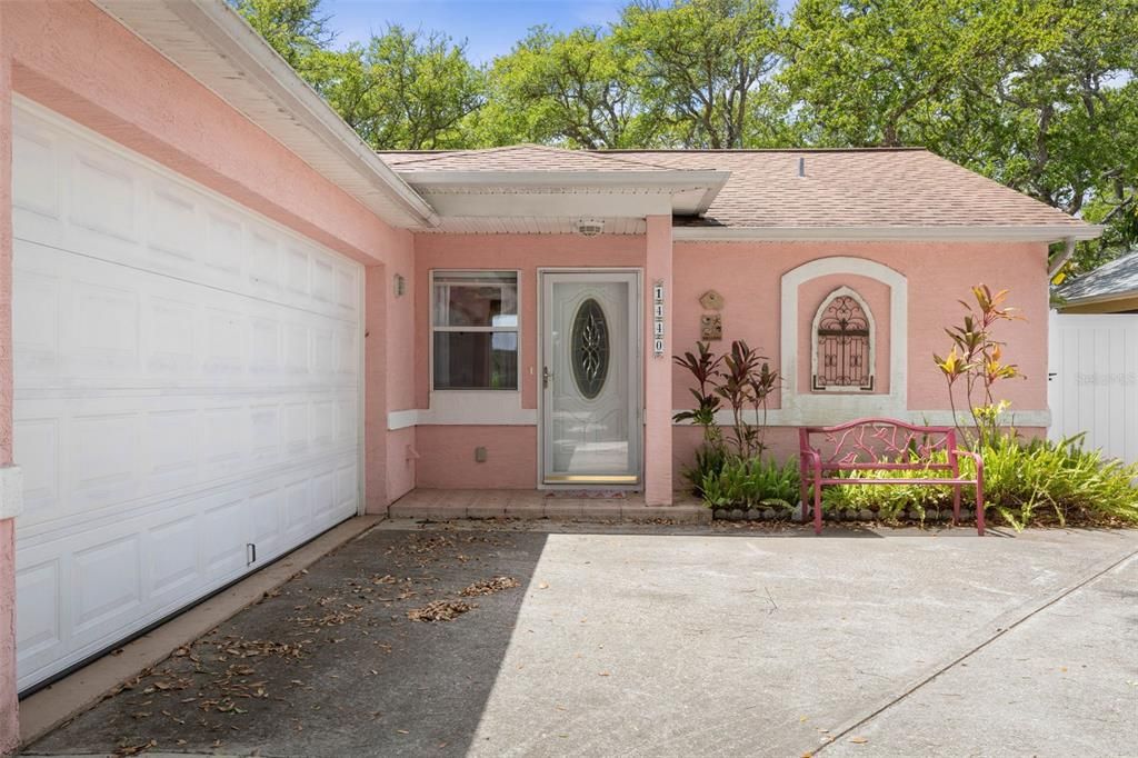 For Sale: $494,900 (2 beds, 2 baths, 1139 Square Feet)