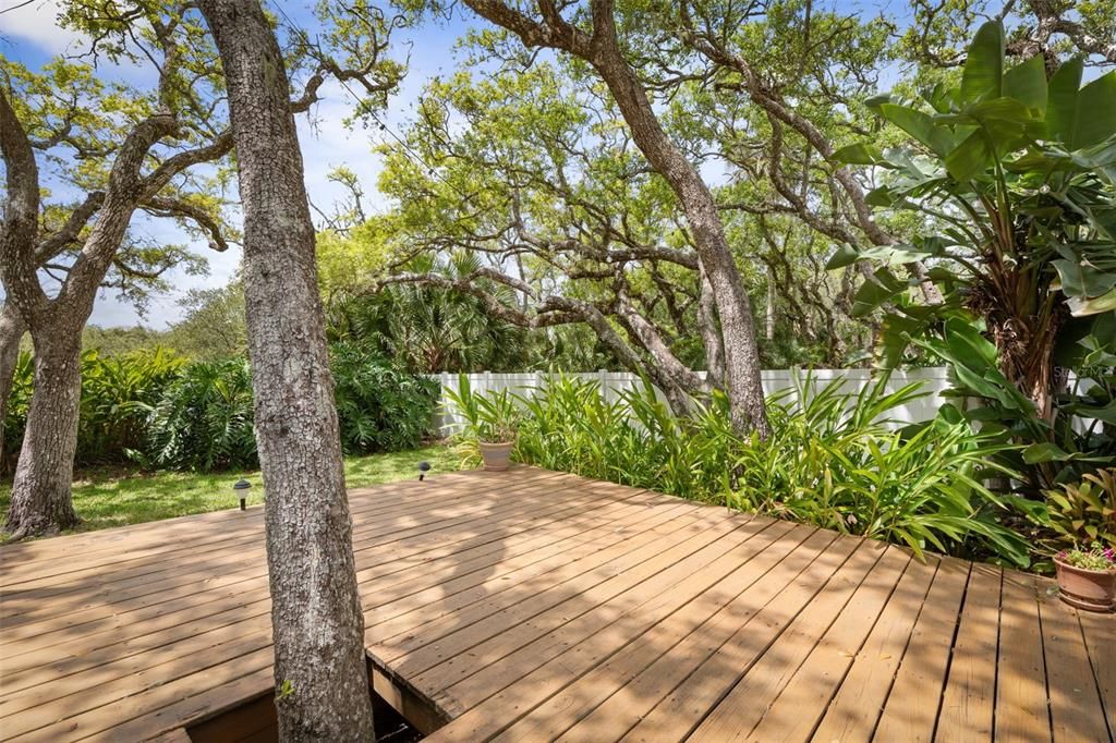 For Sale: $494,900 (2 beds, 2 baths, 1139 Square Feet)